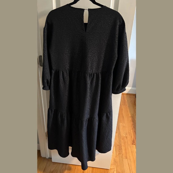 ZARA Voluminous Jacquard Dress – Black, Textured Tiered Midi, Size S - Picture 2 of 4